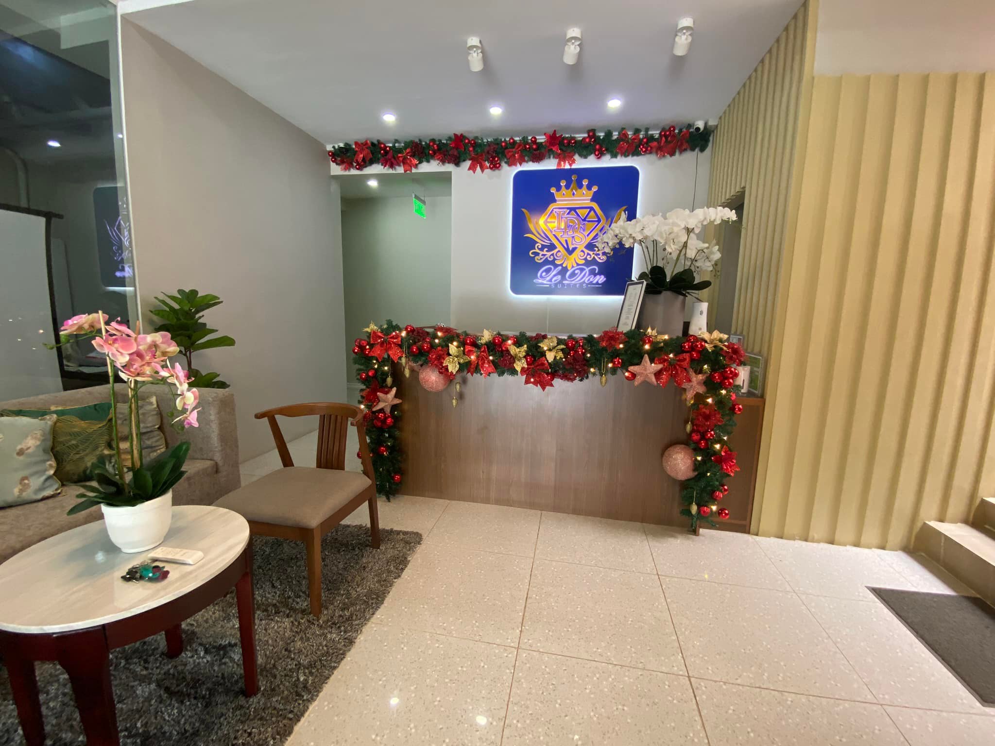 ✨ Le Don Suites Lobby: A Warm Welcome Awaits